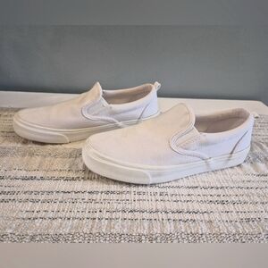 NWOT Vans-style Slip-ons | Old Navy Sz 3